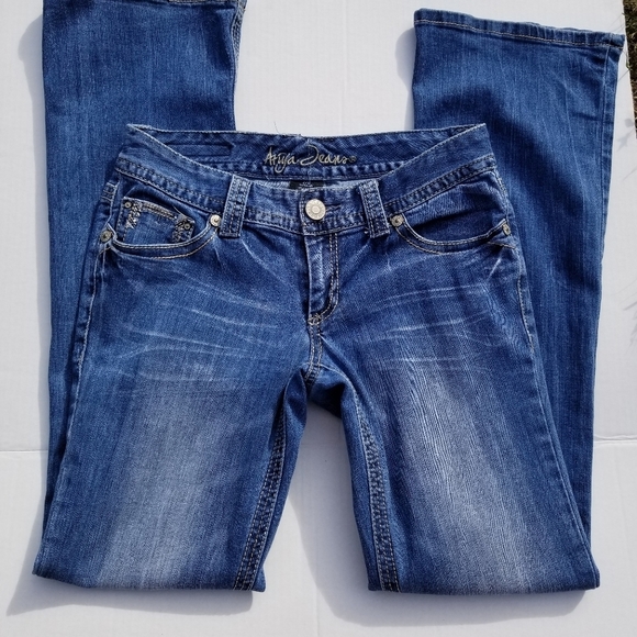 Ariya Bootcut Embellished Pockets Blue Jeans Size 7/8 - Picture 2 of 9